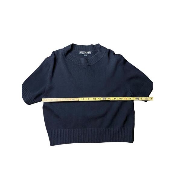 St. John Basics Black Crew Neckline Short Sleeves Cropped Sweater Size P - Picture 4 of 4